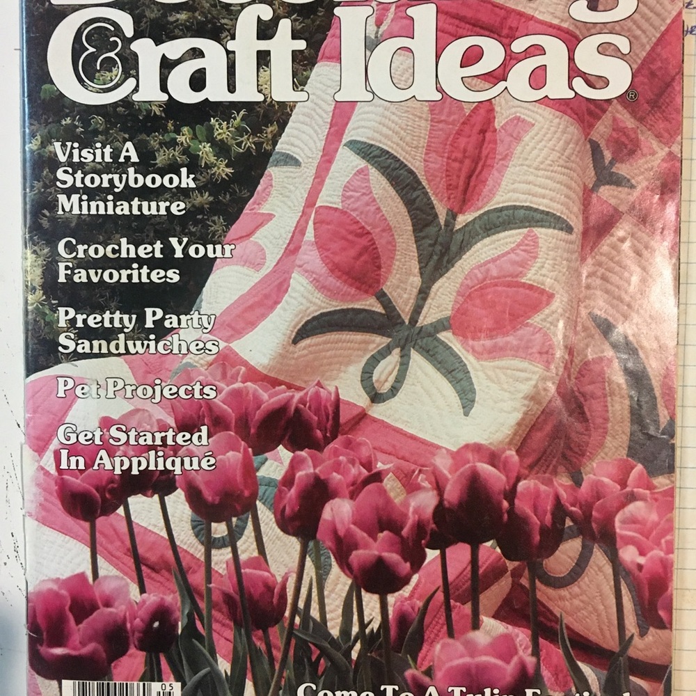 1980s craft magazine with quilt, macramé, crochet & woodworking plans